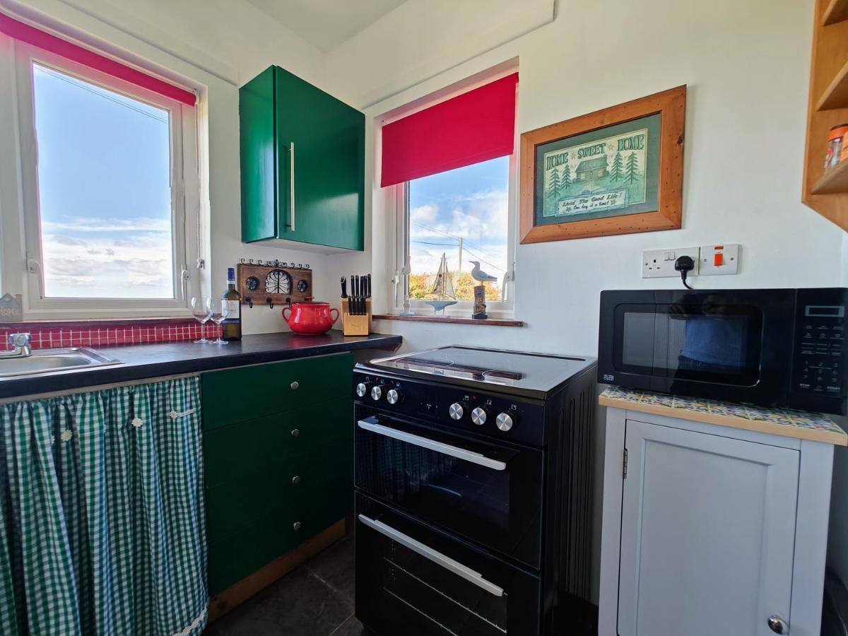 Teach Roisin-Traditional Irish Holiday Cottage In Malin Head. Kültér fotó