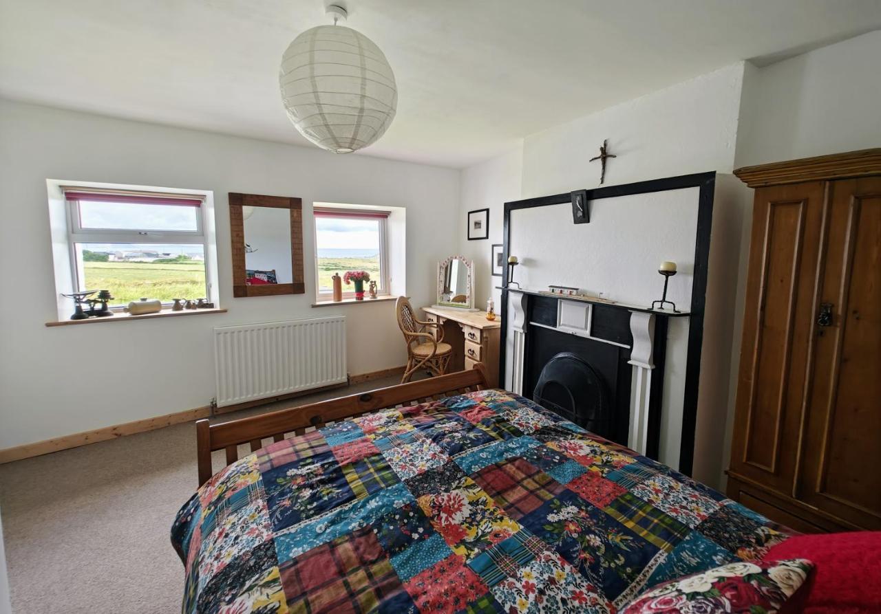 Teach Roisin-Traditional Irish Holiday Cottage In Malin Head. Kültér fotó
