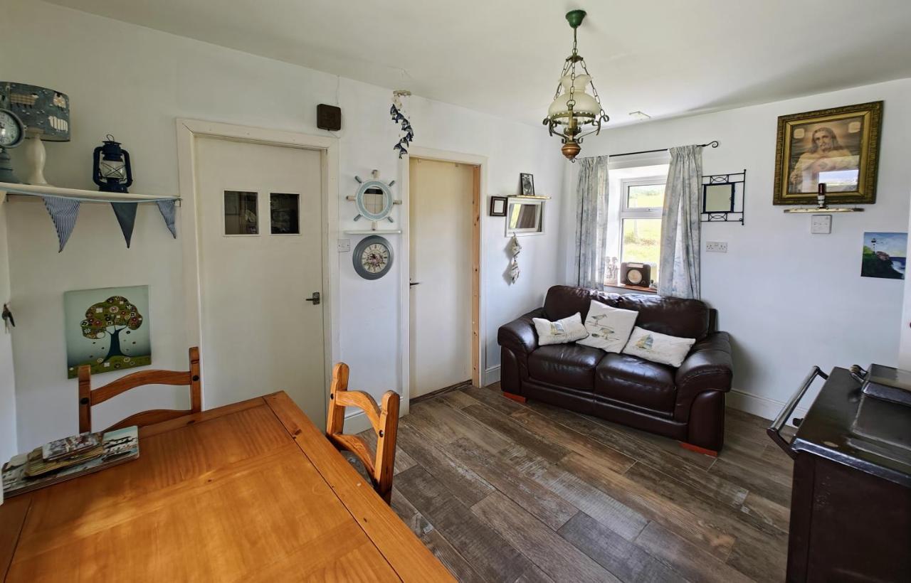 Teach Roisin-Traditional Irish Holiday Cottage In Malin Head. Kültér fotó